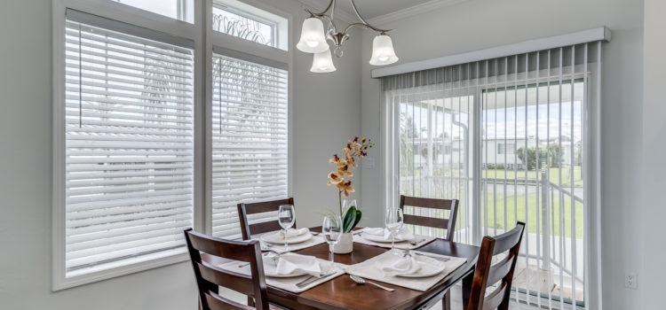 Dining room opens to screened lanai