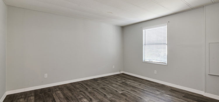 Guest bedroom #1