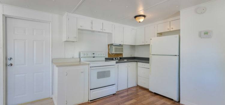 Ample cabinet space